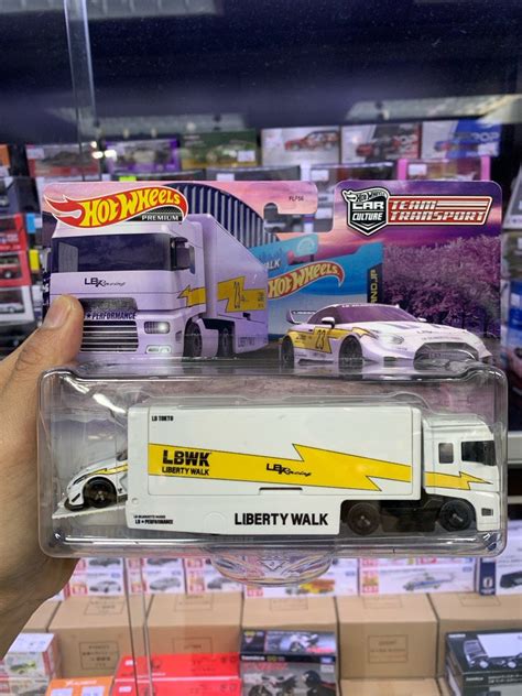 最新日本空運到港現貨Hotwheels Hot Wheels Premium Metal Real Riders Car Culture Team Transport 56
