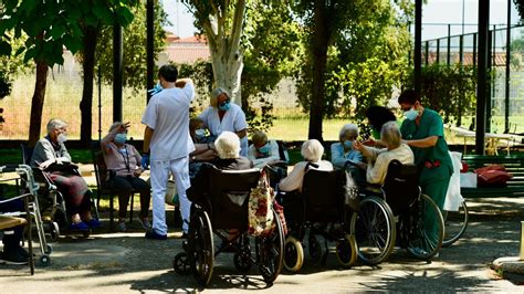 Cómo trabajar en residencias de mayores Grupo Ciudad Jardín