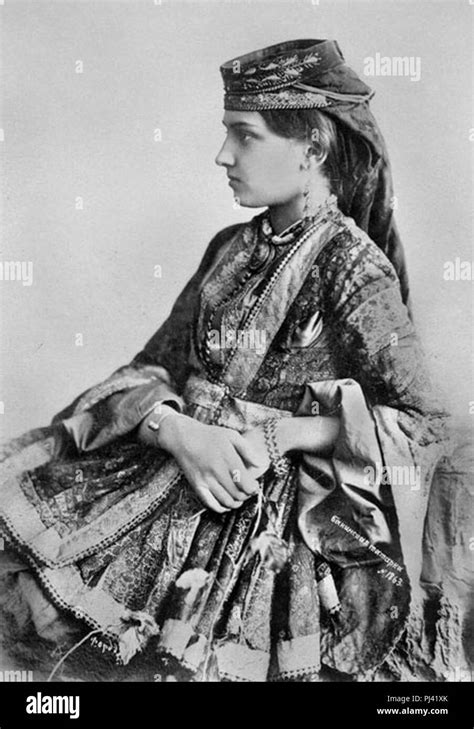 Azeri Female From Baku 1897 Stock Photo Alamy