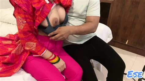 Bhabhi Ka Aashique Aaya Delivery Boy Bankar Indian In Hindi Porn XHamster