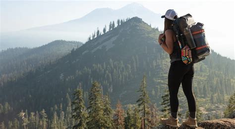 Best Apps For Hiking And Connecting With Nature 2023