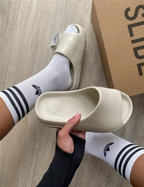 Adidas Originals Yeezy Slide Bone Review Hypebae Atelier Yuwaciaojp