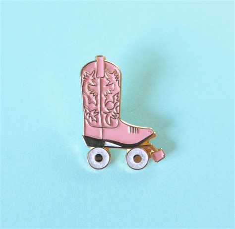 Cowboy Boot Rollerskate Pin