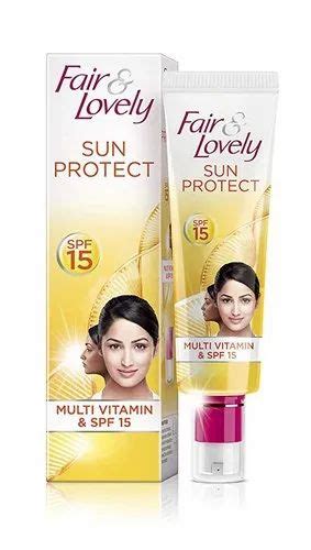 fair&lovely Female Fair & Lovely Cream, Packaging Type: Plastic Box ...