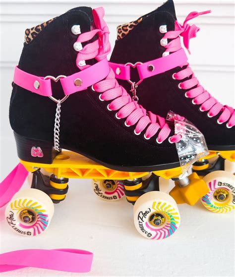 Skate Leash Skate Harness Combo Etsy Roller Skates Fashion Roller Skate Shoes Roller