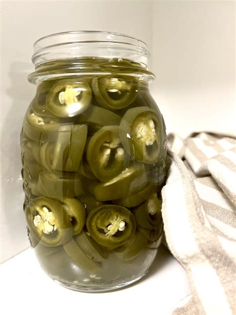 Quick And Easy Homemade Pickled Jalapeños Recipe