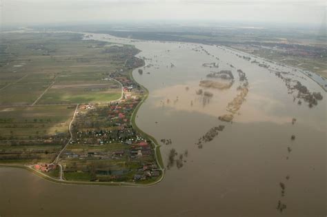 Luftaufnahme Hitzacker Jahrhundert Hochwasser Berschwemmung Am