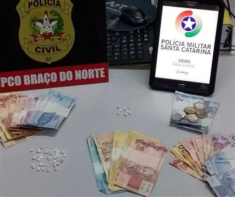 Duas Mulheres S O Presas Hoje Por Tr Fico De Drogas Em Bra O Do