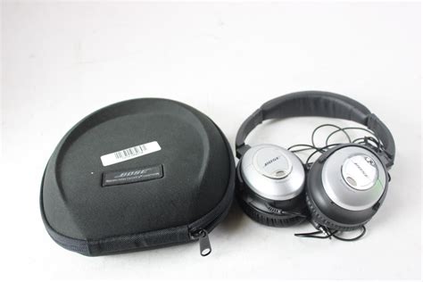 Bose QuietComfort 15 Headphones | Property Room