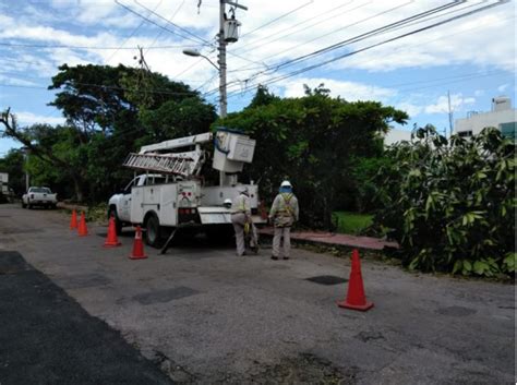 La Jornada Restablecen Electricidad En En Estados Del Centro