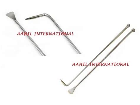 Silver Barbeque Stick With Wooden Handle For Tandoor Model Name