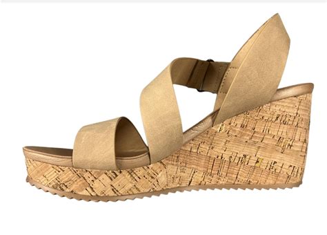 CL BY CHINESE LAUNDRY KINGLY NUDE NUBUCK 6th Street Fashions