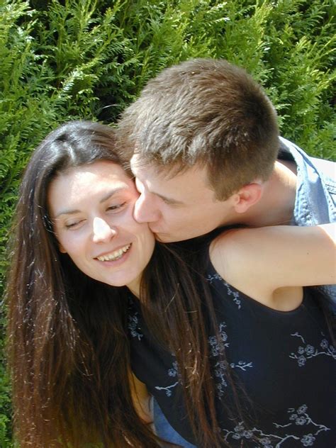 Sexy Brunette Bending For The Nude Camera Pictures