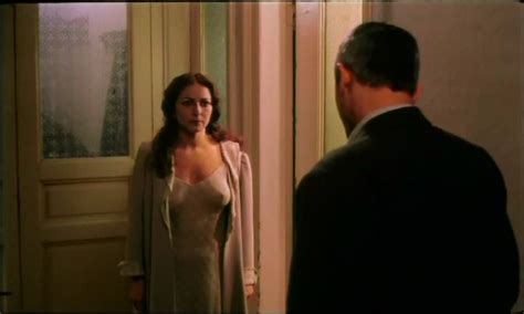 Naked Derya Alabora In Salkim Hanimin Taneleri