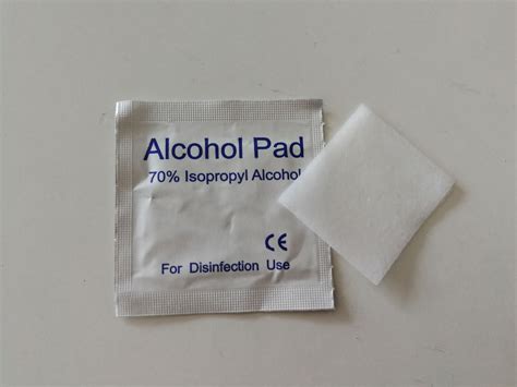 Китай Одноразовые спиртовые салфетки Стерилизованные хлопковые таблетки ...