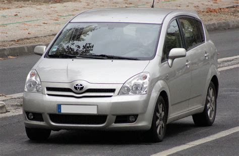 Avis Toyota Corolla Verso 2 2 D4d 136 Ch 160 000 Km 2004 2009