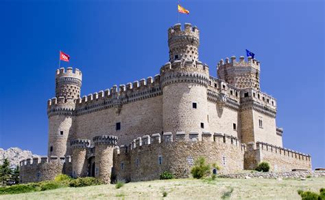 Castillo De Manzanares El Real Visitas Leyendas E Historia Bekia Viajes