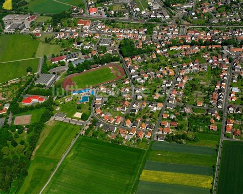 Luftaufnahme Obersuhl Wohngebiet Mischbebauung Der Mehr Und