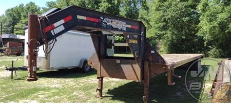 2013 MAXEY TRAILERS MFG MAXEY TRAILERS MFG 40' FLATBED TRAILER VIN ...