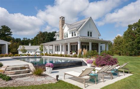 Sensational Farmhouse Swimming Pool Designs You Must See