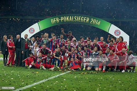 Dfb Pokal Sieger Photos And Premium High Res Pictures Getty Images