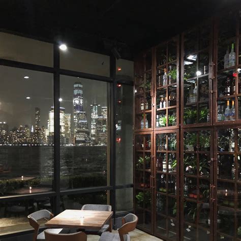 A Look Inside Lokal: a Jersey City Waterfront Restaurant - Hoboken Girl