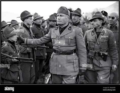 Benito Mussolini Facist Ww Italia Leader Dell Asse Italiano Duce