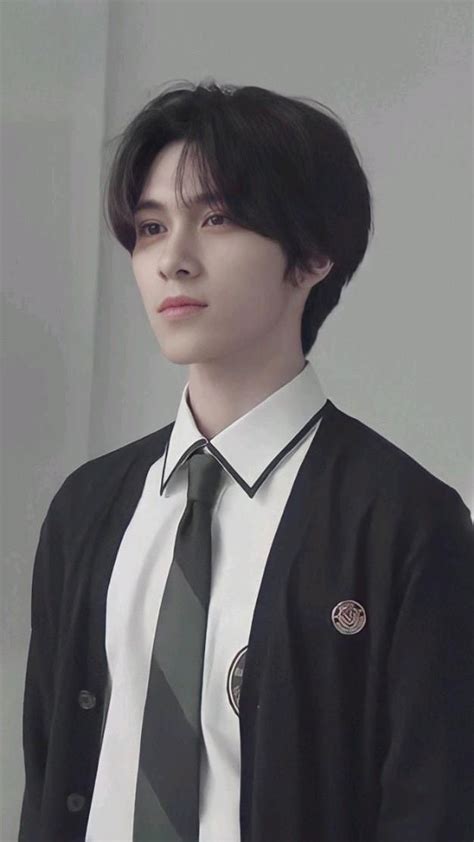 Pin Oleh Elousia Erin Matandung Matandu Di Pria Tampan Hendery Wayv