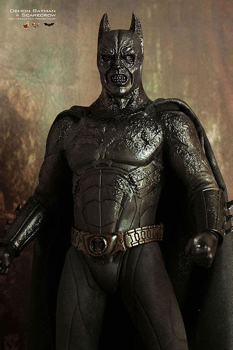 Toyhaven Hot Toys 12 Inch Demon Batman Scarecrow Preview