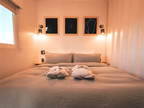 Naked Lines Brust 1 Kunst Druck minimal modern Wandkunst DIN A4 schwarz weiß Skizze