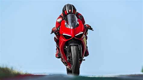 2025 Ducati Panigale V2 Review Total Motorcycle