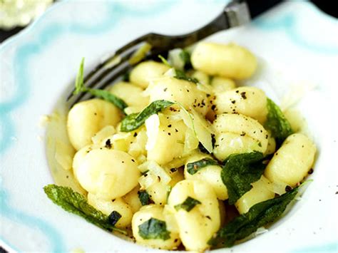 Gnocchi con burro e salvia Köket se