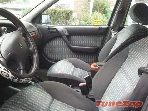 CITROEN XANTIA - Review and photos