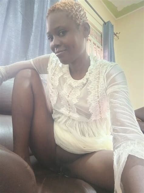 Fucking With Carrot While Sitted On Sofa Colored Hair Porn Xhamster