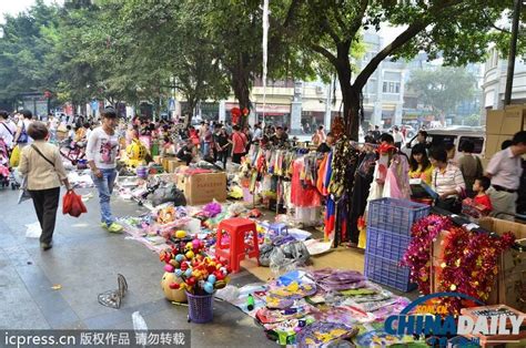 摆地摊很多人说能赚钱，很多人所能月入9万，6大地摊模式给你解惑摊位