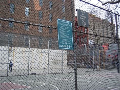 Filew4th Street Courts The Peopling Of Nyc