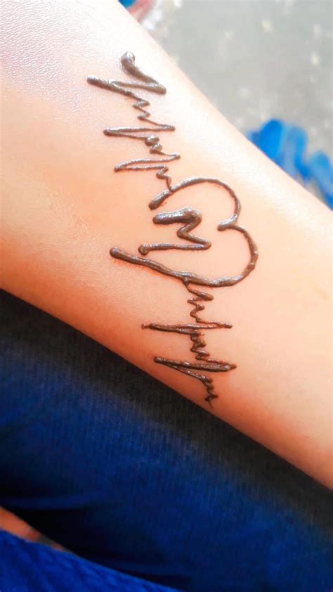 Small Henna Tattoos, Henna Tattoo Designs Simple, Simple Blouse Designs