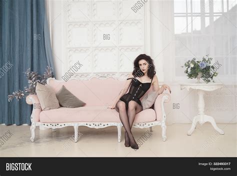 Hot Pretty Pin Woman Image Photo Free Trial Bigstock