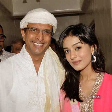 javed jaffrey  amrita rao   formers eid celebrations held
