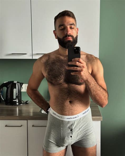 Model Of The Day Hairydom Xl Daily Squirt