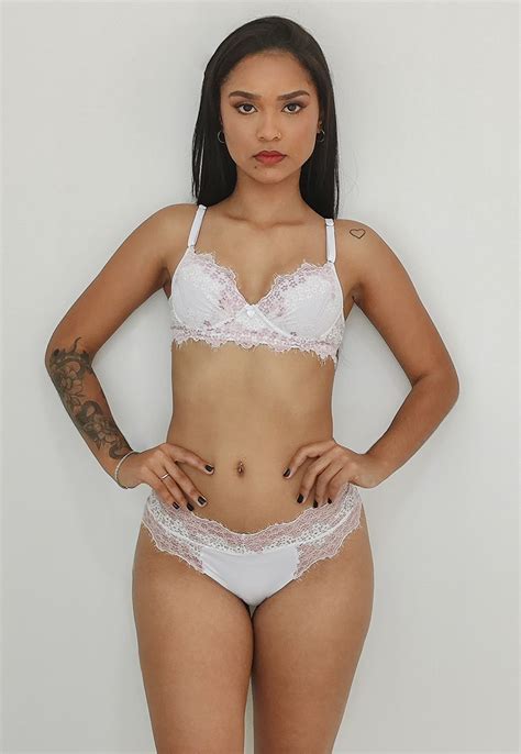 Conjunto Confort Renda Dukley Lingerie Suti Calcinha Slim Dukley Lingerie