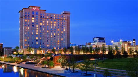 Upscale Hotel in Downtown Wichita | Hyatt Regency Wichita