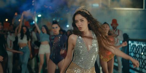 Nude video celebs Neslihan Atagül sexy Oh Belinda Aaahh Belinda