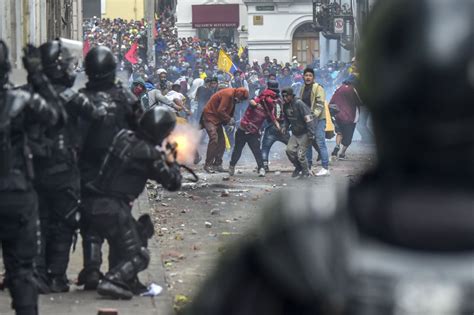 Fotos La huelga general en Ecuador en imágenes Internacional EL PAÍS