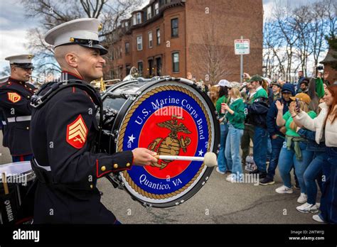 Troop Morale Hi Res Stock Photography And Images Alamy