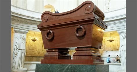 How Napoleon Came To Be Buried At His Final Resting Place, Hôtel des ...