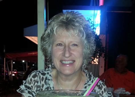Amazon.de: Joy Wood: books, biography, latest update
