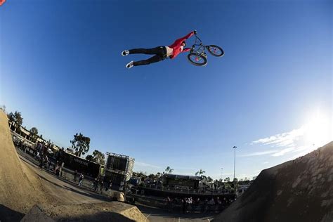 ANDY BUCKWORTH WINS BMX BEST TRICK AT THE MONSTER ENERGY BMX TRIPLE