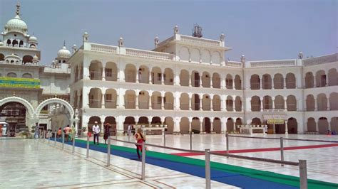 Patna Sahib Gurudwara Tour - TravelBaits