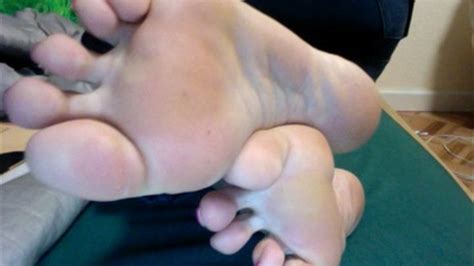 Tasty Soles Rip Off Clip Ceara Lynch Humiliatrix Clips4sale